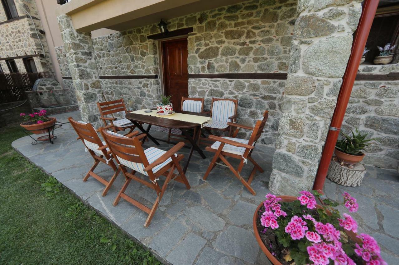 Dora'S House At Agios Germanos Prespes Casa de hóspedes Exterior foto