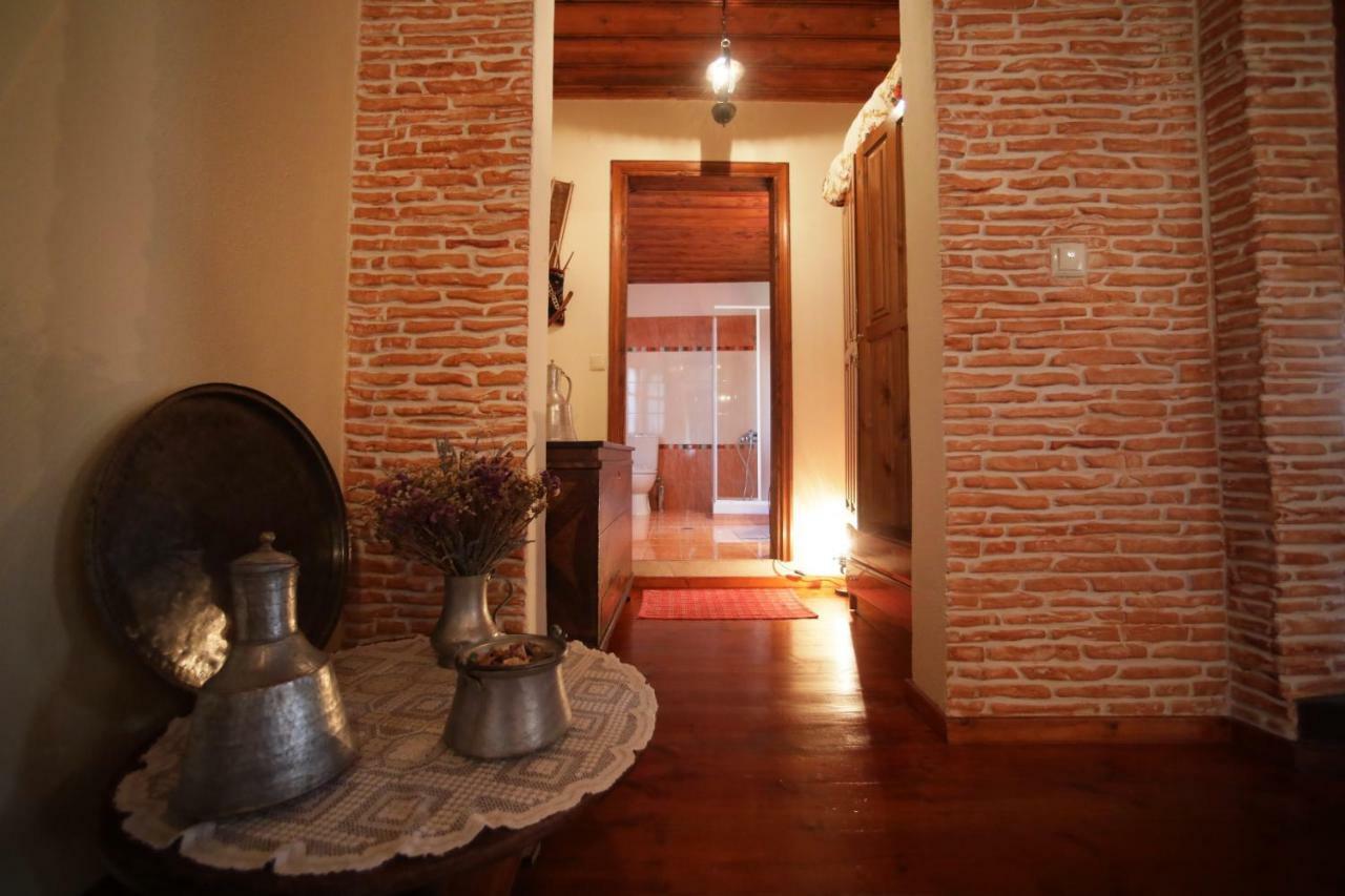 Dora'S House At Agios Germanos Prespes Casa de hóspedes Exterior foto